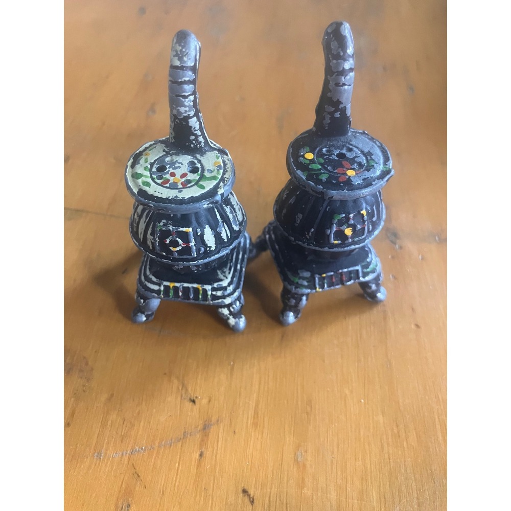 Vintage Potbelly Stove Salt and Pepper Shakers Black Cast Metal Hand Painted